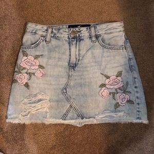 Hollister skirt